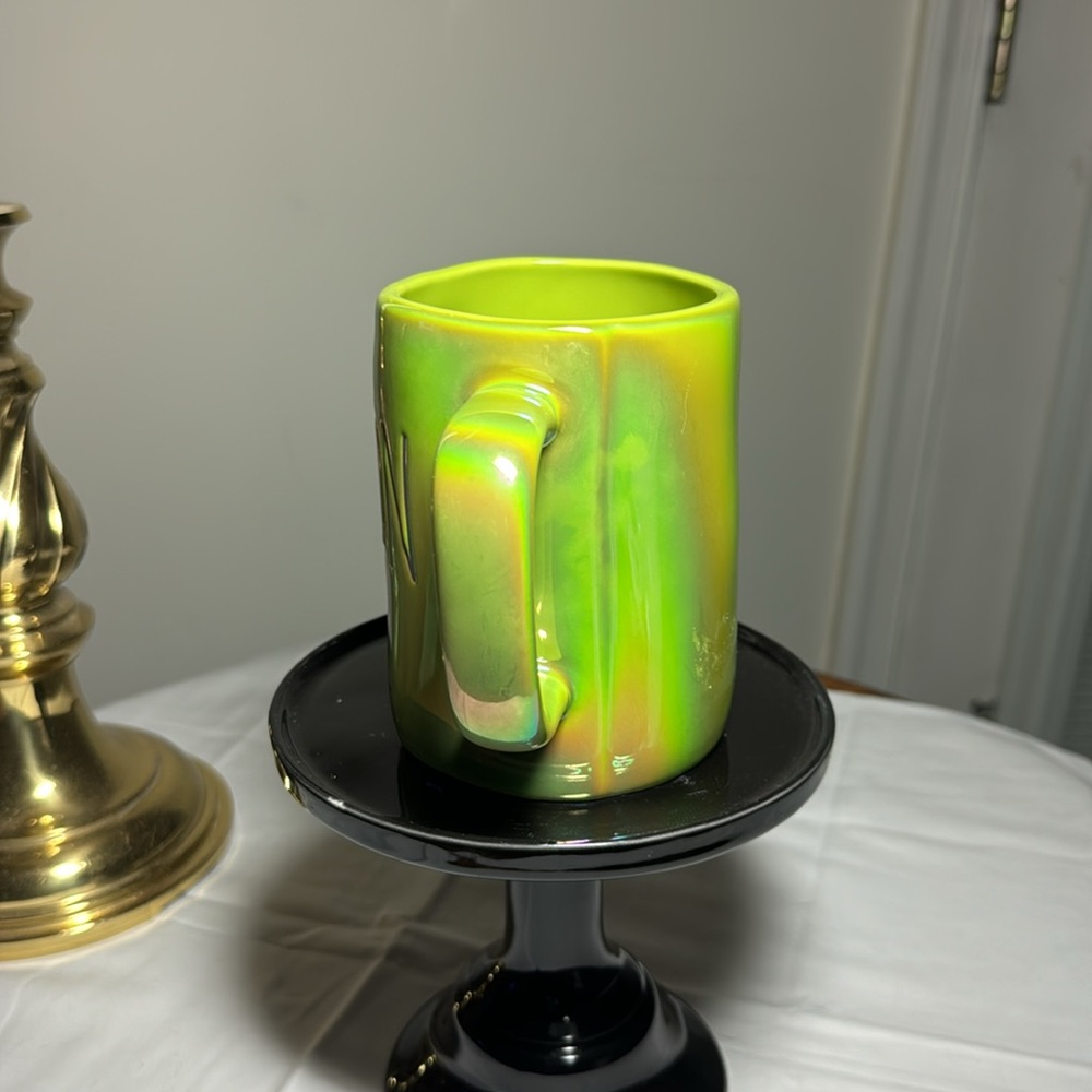 Iridescent green Potion coffee tea mug - Picture 2 of 5